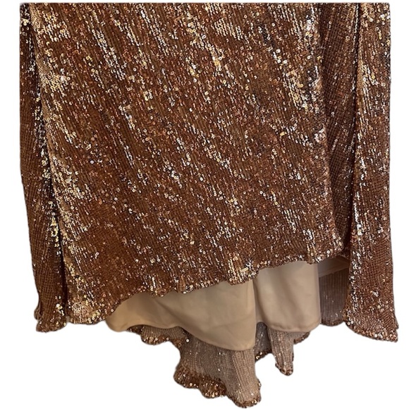 Cinderella Divine NWT CH182 Rose Gold Formal Gown size Small - Picture 6 of 14